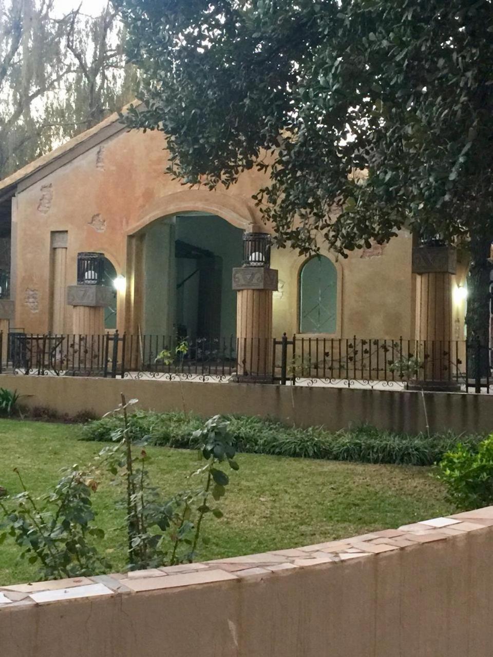 The Three Countries Estate Hotel Benoni Exterior foto